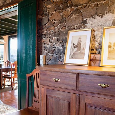 Casa "Entre Vinedos" En Masdache Villa Tias Luaran gambar