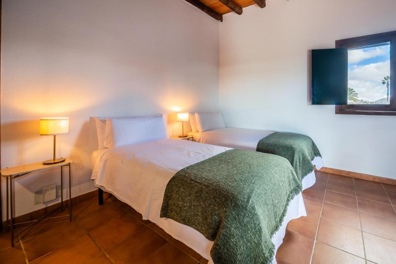 Casa "Entre Vinedos" En Masdache Villa Tias Luaran gambar